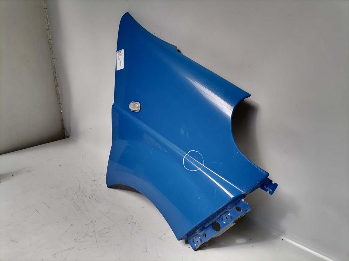 Renault Trafic 2 original Kotflügel vorn rechts OV489 Blau Bj.2011
